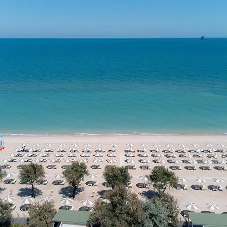 Parque de vacaciones Club Del Sole La Risacca Family Collection 4*