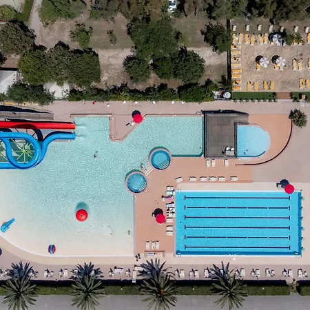 Club Del Sole La Risacca Family Collection