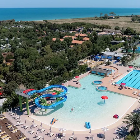 Kompleks wypoczynkowy Club Del Sole La Risacca Family Collection Porto SantʼElpidio