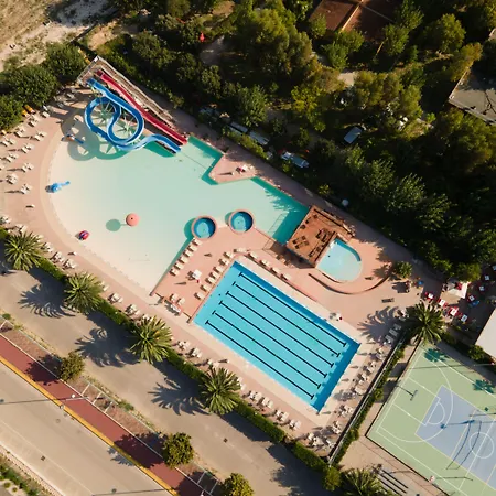 Kompleks wypoczynkowy Club Del Sole La Risacca Family Collection Porto SantʼElpidio