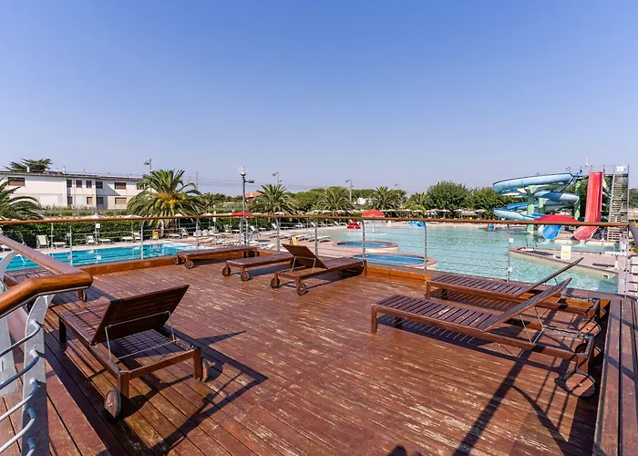 Club Del Sole La Risacca Family Collection Parco vacanze 4*